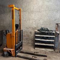 Stoccatore elettrico/ carrello elevatore