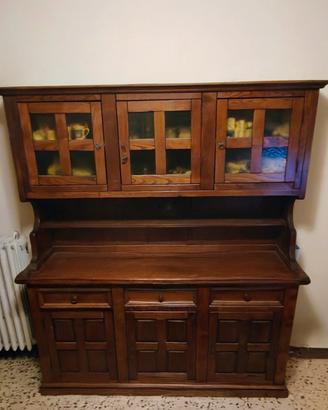 Credenza in arte povera 