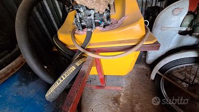 Atomizzatore agricolo trainato.
