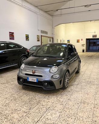 Abarth 500 1.4 Turbo T-Jet Custom