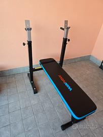 Panca per allenamento  con bilanciere e pesi 