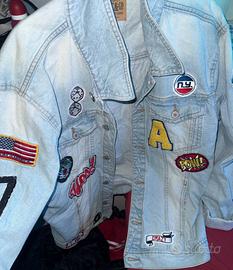 Giacca di jeans personalizzata a mano Con patch