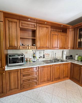 CUCINA IN LEGNO