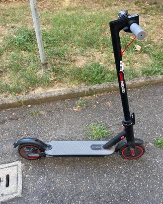 Monopattino Elettrico