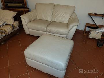 Divano Ikea pelle con pouf  contenitore