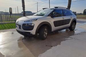 Citroen C4 Cactus BlueHDi 100 Shine