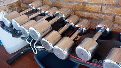 8 manubri in acciaio solo veramente interessati!