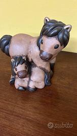THUN Cavalli - Mamma e Puledro- Statuetta ceramica