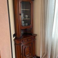 Angoliera in noce perfetta