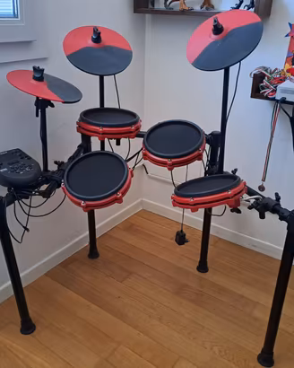 Alesis Nitro Mesh Kit Drums Batteria Elettronica