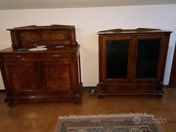 credenza e vetrina antiquariato