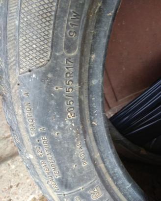Gomme estive 205/55/17