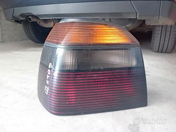 Faro posteriore sinistro golf mk3