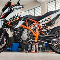 KTM 990 Supermoto - 2009