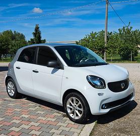 Smart ForFour 70 1.0 Youngster