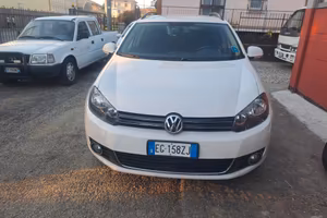 Volkswagen Golf Variant 2.0 TDI 140CV DPF DSG 5p. 