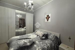 2 LOCALI A MARANO DI NAPOLI