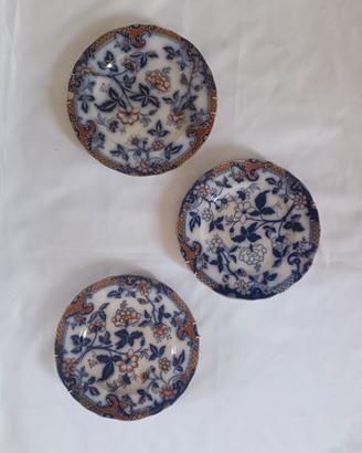 Piatti antichi in porcellana epoca XIX seco
