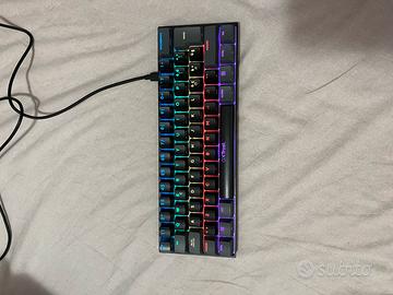 tastiera trust meccanica RGB