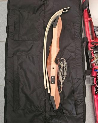 attrezzatura tiro con l'arco
