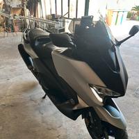 Tmax sx 530 akrapovic