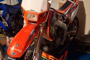 cr 250