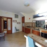 Ampio appartamento completamente ristrutturato