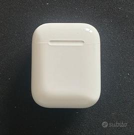 Airpods Charging case