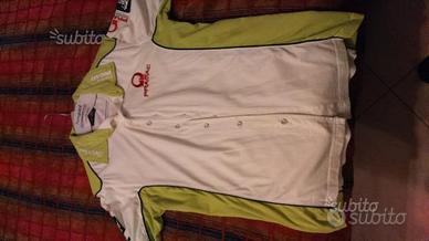 Maglietta polo a camicia