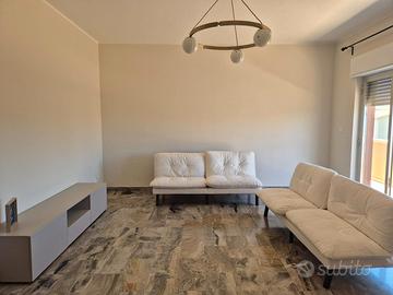 Casa con arredamento nuovo