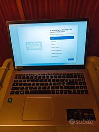 Acer Aspire 1 notebook semi nuovo 