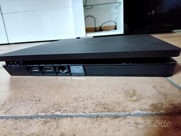 Sony PlayStation 4 Slim 1 TB