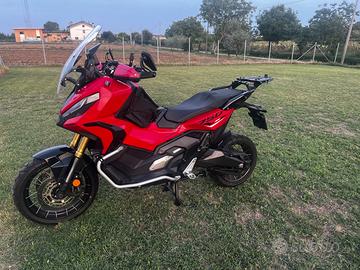 Xadv750 usato come nuovo