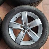 4 cerchi e gomme invernali R 16 T-Roc