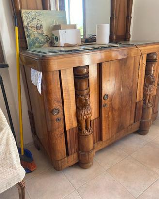 Credenze con tavolo da sala