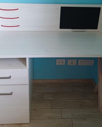 scrivania con cassettiera 125x58 cm altezza 75 cm