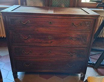 Comò con specchiera