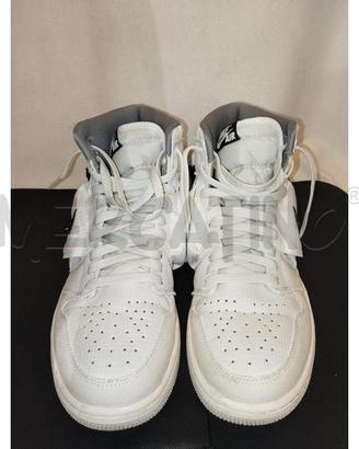 SCARPE UOMO NIKE JORDAN BIANCHE