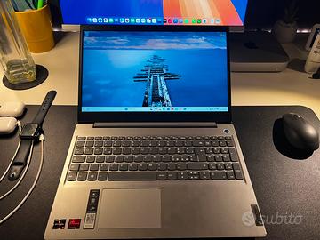 pc portatile Lenovo