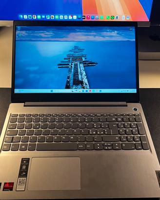 pc portatile Lenovo
