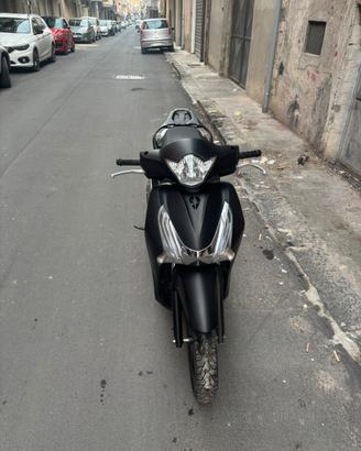 sh 125 2016