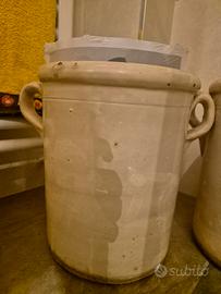 contenitore pugliese in ceramica smaltata