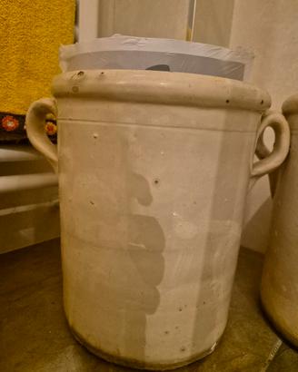 contenitore pugliese in ceramica smaltata