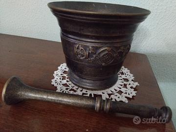 mortaio bronzo antico 