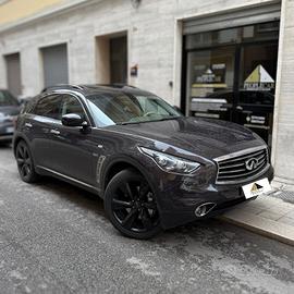 Infiniti QX70 3.0 diesel V6 AT GT Premium