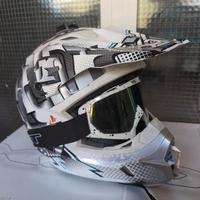 casco cross/enduro con occhiali