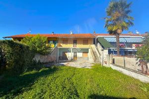 CASA SEMINDIPENDENTE A VEROLENGO