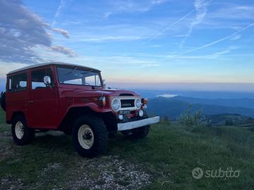 Toyota Land Cruiser Fj40 1973 BENZINA 6 CILINDRI n