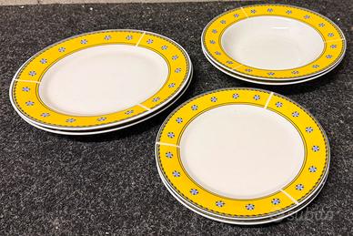 Set servizio Piatti in ceramica
