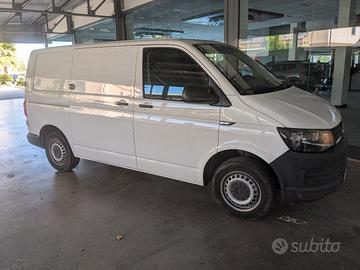 VW Transporter t6 102 cv